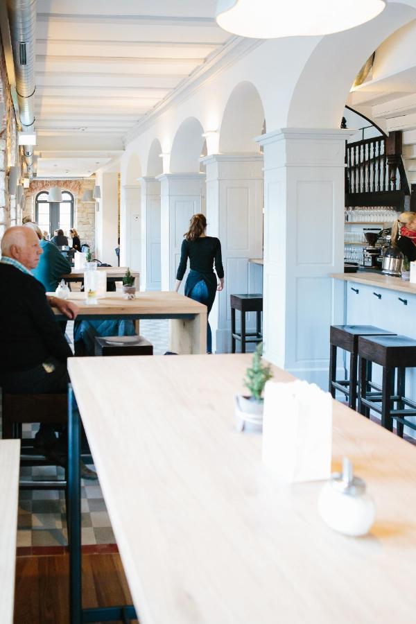 Ox Hotel Altes Spital Мюлхайм Екстериор снимка