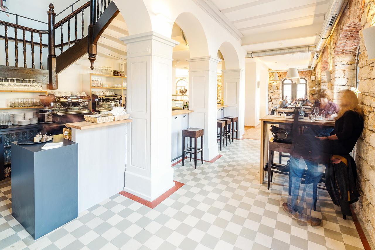 Ox Hotel Altes Spital Мюлхайм Екстериор снимка
